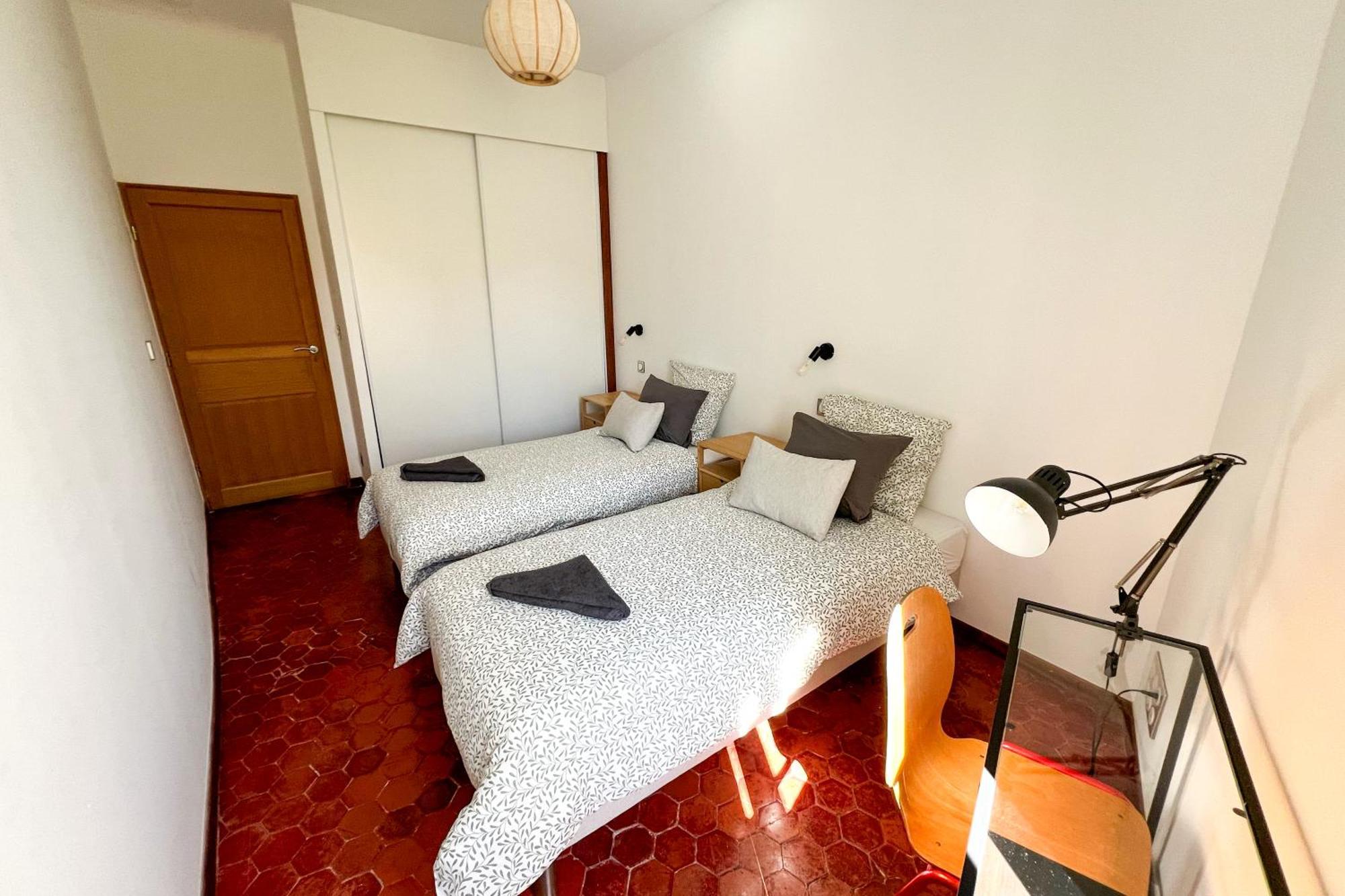 Apartament Ac - Private Exterior - Duplex Quartier Des Artistes Awinion Zewnętrze zdjęcie